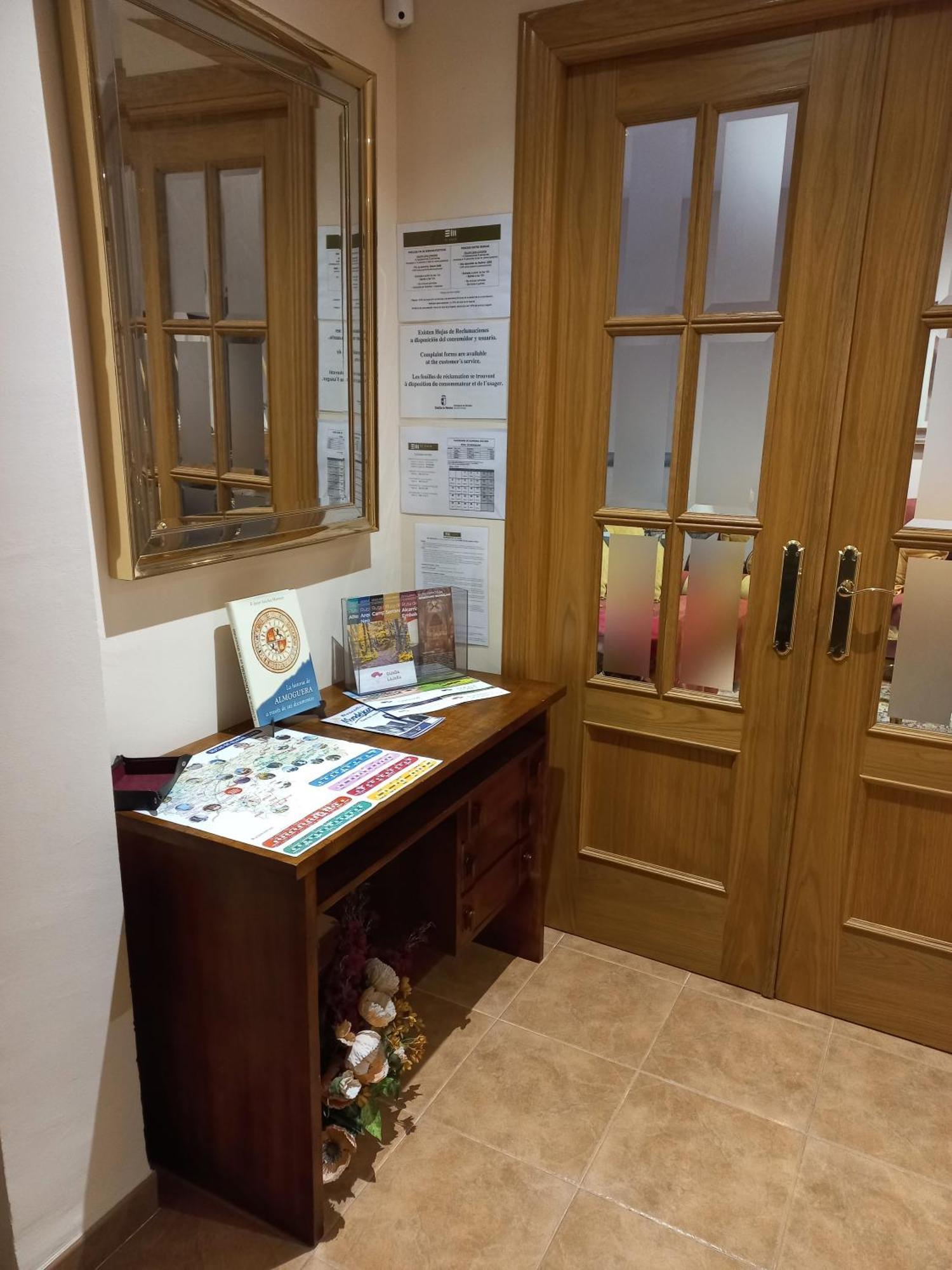 Casa Rural El Raso Almoguera エクステリア 写真