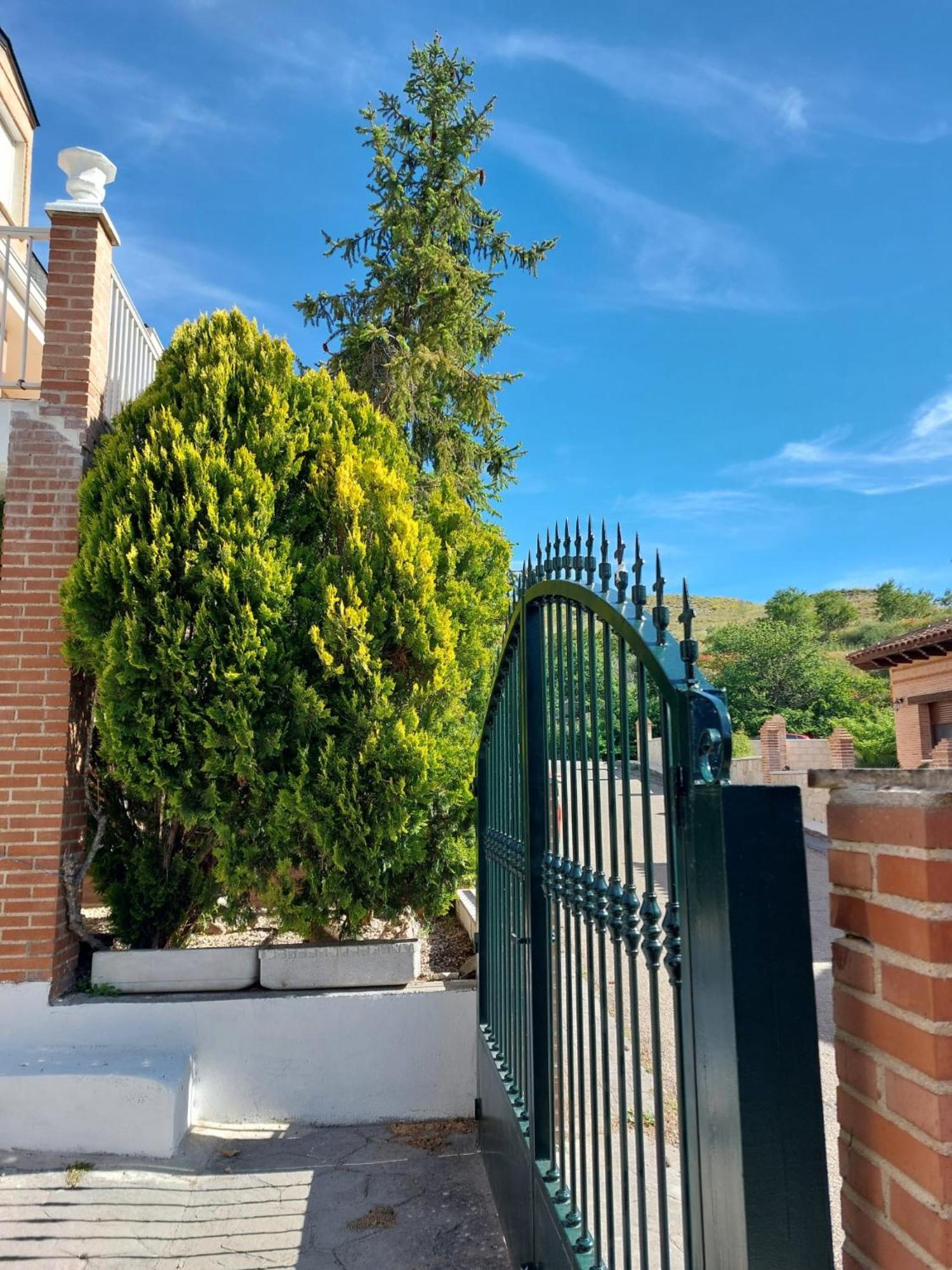 Casa Rural El Raso Almoguera エクステリア 写真
